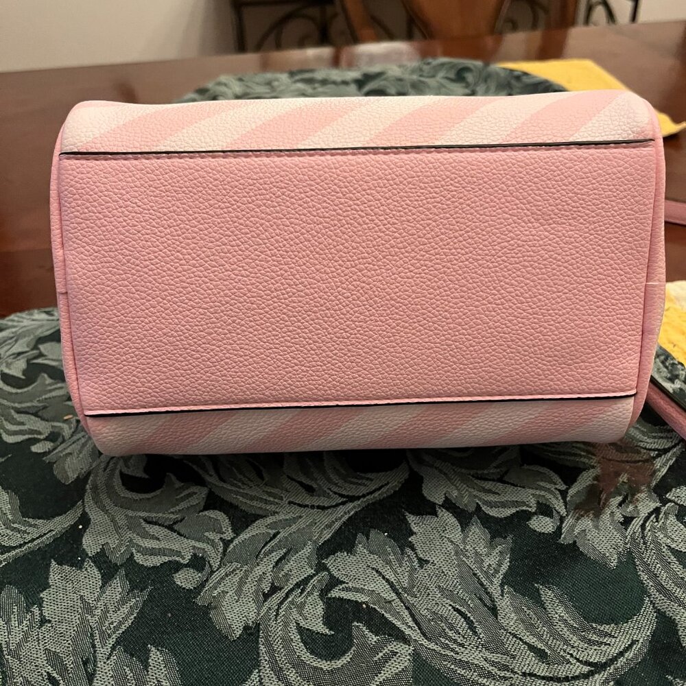 NWT Victoria Secret Mini Duffle Bag in Heritage Stripe (pink and white). - Picture 3 of 5
